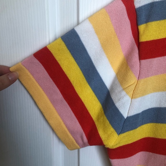 Colorful Flower Embroidered Short Sleeve Cropped Crew Neck Tee - Picture 4 of 5